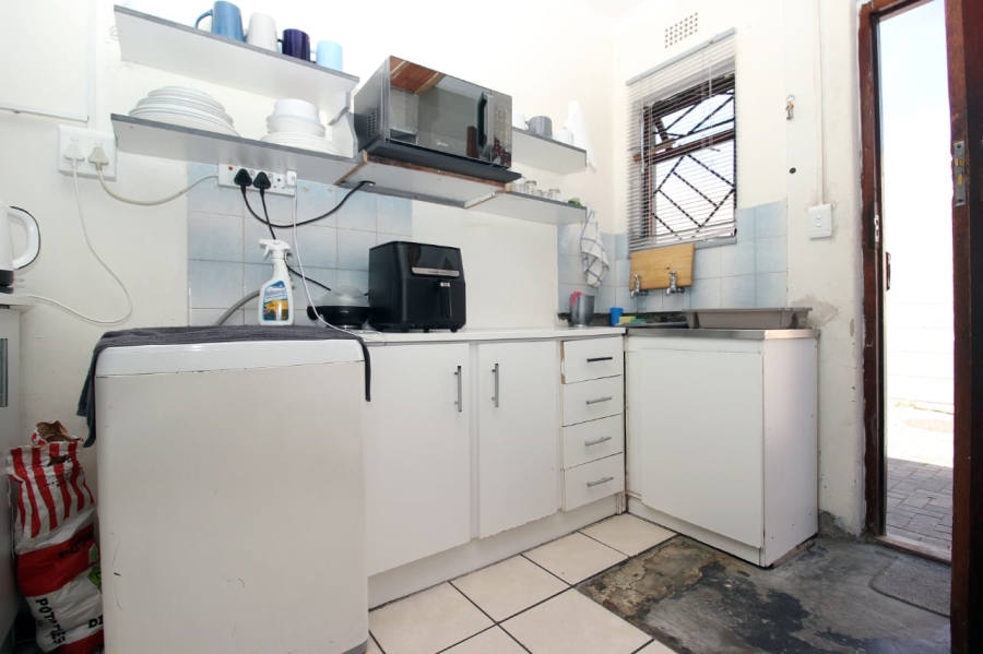4 Bedroom Property for Sale in Hillview Western Cape